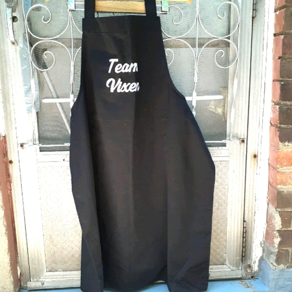 💥3/$25💥BNWOT💞Team Vixen Apron-BBQ!! & COOKING! - Picture 2 of 4